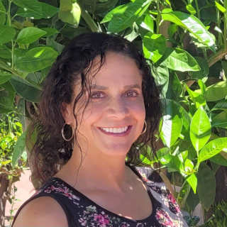 Nicole (Riza) Alba-Valencia, MD