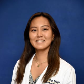 Bryanna Lee, MD, Internal Medicine, San Diego, CA