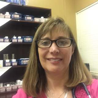 Kalen Carty Kemker, MD, Family Medicine, Salem, IN
