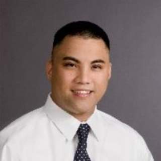 Basil Hernandez, MD, Internal Medicine, Aurora, IL