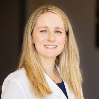 Stephanie Hinds, MD, Internal Medicine, Chattanooga, TN