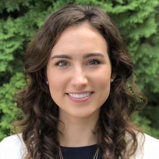 Emily Iannazzo, DO, Internal Medicine, Kansas City, KS