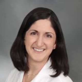 Lisa (Zingone) Appelt, Family Nurse Practitioner, New Hyde Park, NY