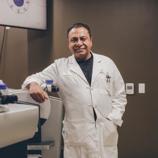 Manoj Motwani, MD, Ophthalmology, San Diego, CA