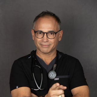 Erik Caro, MD, Family Medicine, Mayaguez, PR