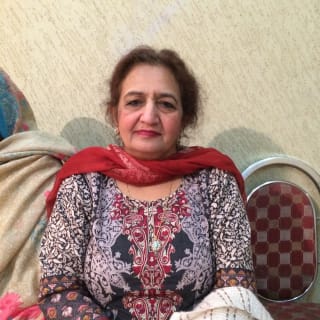 Guli Khan, MD