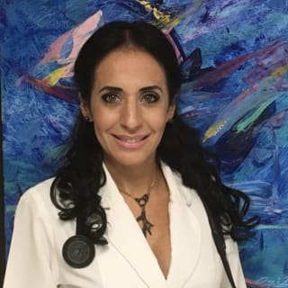 Josselyn Molina, MD, Oncology, Fajardo, PR, Hospital Pavia-Santurce