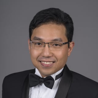 Quan Do, MD, Internal Medicine, Richmond, VA