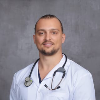 Eric Cristobal, MD, Family Medicine, Merced, CA
