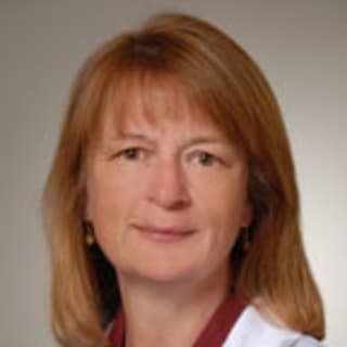 Helen Tramposch, MD, Internal Medicine, Burlington, MA, Beth Israel Deaconess Medical Center