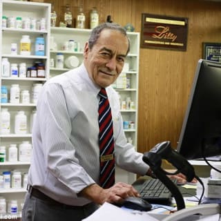 Robin Derby, Pharmacist, Dunnellon, FL
