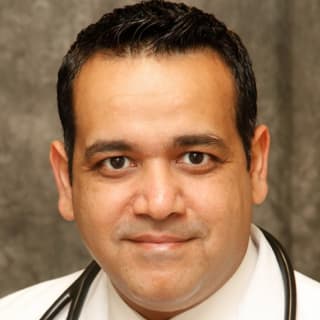 Salman Mamji, MD, Internal Medicine, Fairview, NJ, Holy Name Medical Center