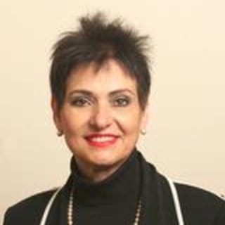 Irene Silva, MD, Internal Medicine, Woodridge, IL