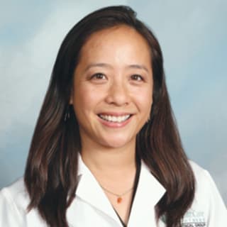 Tina (Der) Kitajima, MD, Internal Medicine, Long Beach, CA