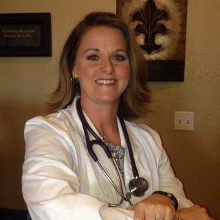 Julie Elam, Family Nurse Practitioner, Austin, TX