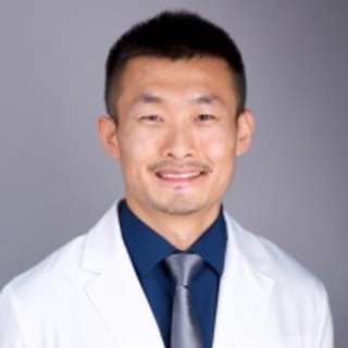 Luke Hao, MD, Internal Medicine, New York, NY