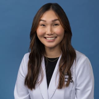 Joanne Yang, Acute Care Nurse Practitioner, Los Angeles, CA