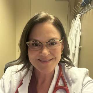 Heather Andrews-Carver, DO, Internal Medicine, Kansas City, MO