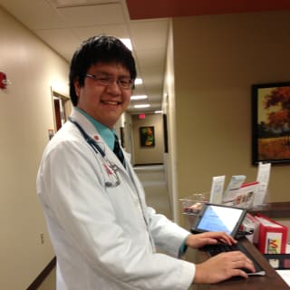 Ambrose Wu, MD, Emergency Medicine, Grove City, OH