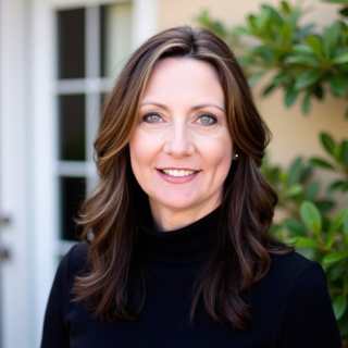 Sara Maurer, Psychiatric-Mental Health Nurse Practitioner, Lynnwood, WA