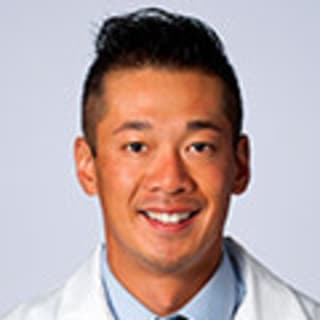 Jeffrey Yang Jr., MD, Orthopaedic Surgery, Akron, OH, Cleveland Clinic Akron General