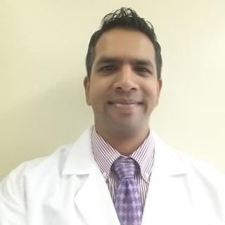 Ashley D'Silva, MD, Oncology, Bay Shore, NY