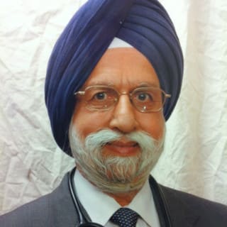 Darshan Saluja, MD