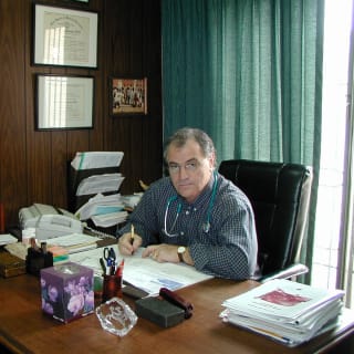 Daniel Johnston, MD, Family Medicine, Christiansted, VI