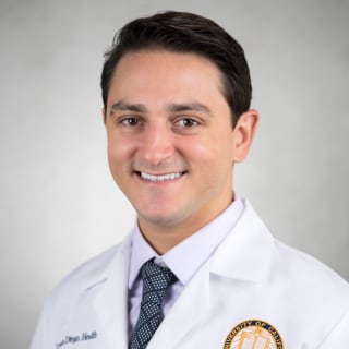 Aaron Reyes, MD, Internal Medicine, San Diego, CA