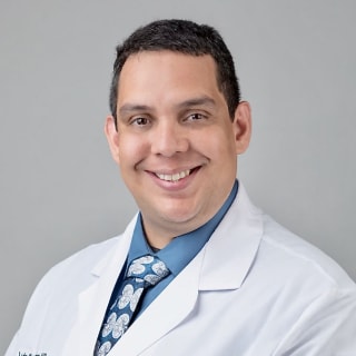 Luis Calvo, MD, Internal Medicine, Lynchburg, VA, Centra Specialty Hospital