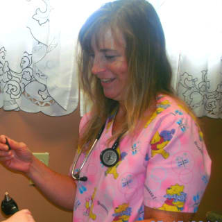 Deborah Smothers, Family Nurse Practitioner, Camden, TN, Henry County Medical Center