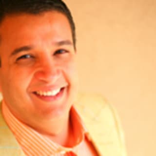 Robert Centeno, MD, Plastic Surgery, Troy, MI