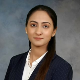 Nayha Tahir, MD, Internal Medicine, Mchenry, IL