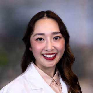 Watcharee Amornpairoj, MD, Internal Medicine, Portsmouth, NH