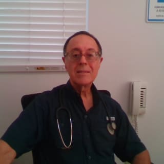 Francisco Noel Irizarry, MD, Internal Medicine, Hormigueros, PR, Hospital De La Concepcion