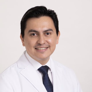 Dr. Julio Pernia-cuberos, MD – Chicago, IL | Internal Medicine