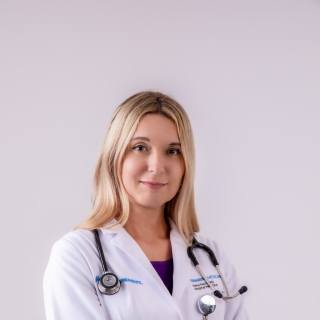 Olena (Radchuk) Perry, MD, Internal Medicine, Roseville, CA