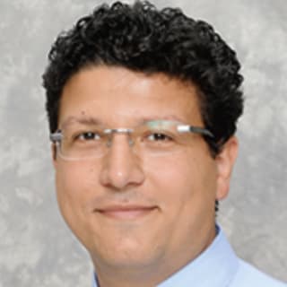 Nasser Boshra, MD, Internal Medicine, Lombard, IL, RML Specialty Hospital