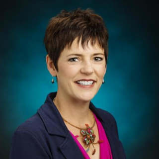 Cara (Crowe) Gravlin, Acute Care Nurse Practitioner, Springfield, IL