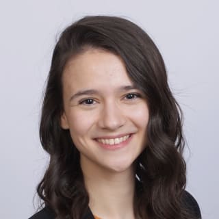 Arianna Kahler-Quesada, MD, Resident Physician, Hamden, CT