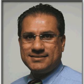 Humayun Beg, MD, Rheumatology, El Centro, CA