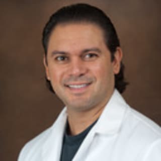 Carlos Ponce, MD, Gastroenterology, Brownsville, TX, Valley Baptist Medical Center-Harlingen