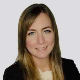Mariana Martinez Aguiar, MD, Internal Medicine, Bayamon, PR