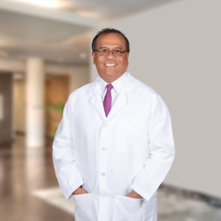 Rodolfo Fernandez, MD, Internal Medicine, Lake Wales, FL, Physicians Regional - Pine Ridge