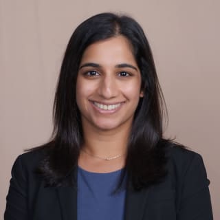 Nina Devas, MD, Internal Medicine, New York, NY