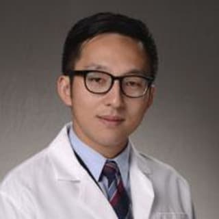 Phillip Duong, DO, Internal Medicine, Los Angeles, CA