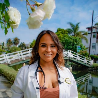 Jennifer Morales, Family Nurse Practitioner, Los Angeles, CA