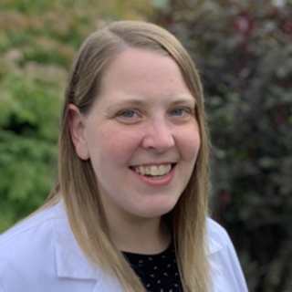 Shannon Ragen, Pharmacist, Cleveland, OH