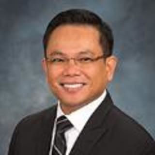 Alwyn Sumabat, MD, Family Medicine, Anaheim, CA