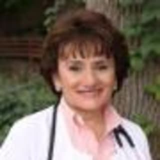 Letty Echeverria, Family Medicine, Visalia, CA